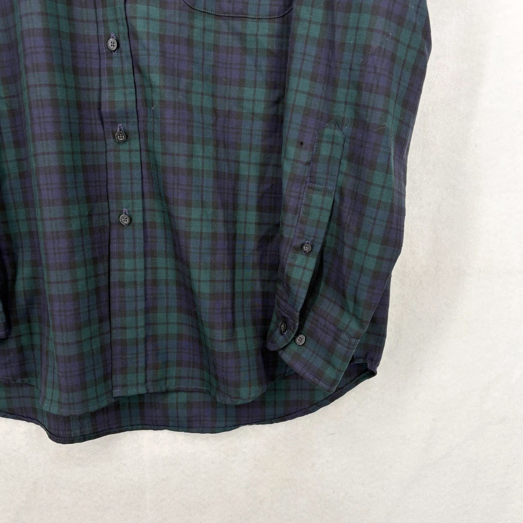 Pendleton VINTAGE Pendleton Shirt Mens Large Black Watch Tartan Wool Plaid Long Sleeve Button Down Size US L / EU 52-54 / 3 - 3 Thumbnail