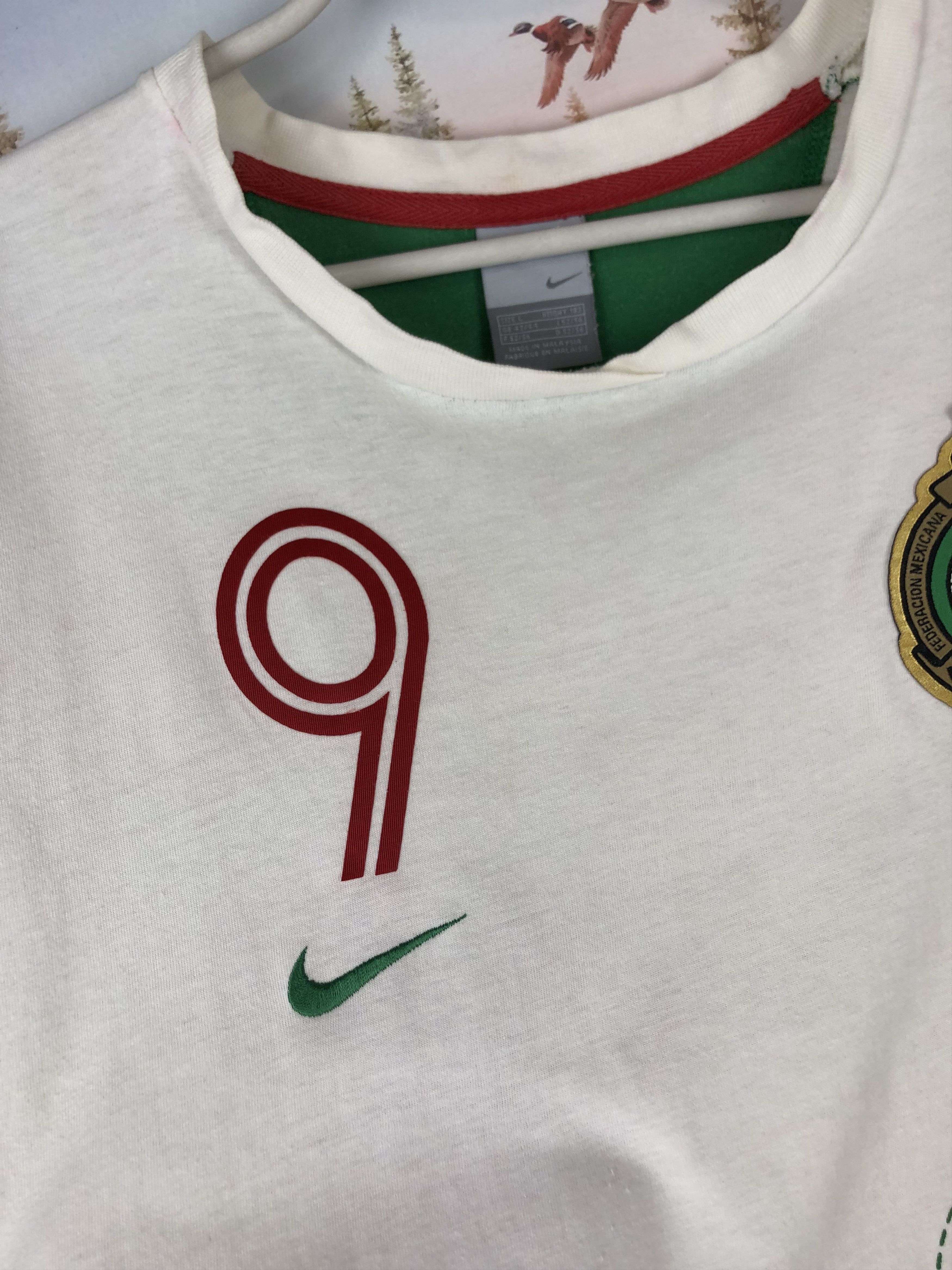 Nike Vintage Nike Mexico Shirt #9 Carlos Vela Jersey Train Tee Size US L / EU 52-54 / 3 - 4 Thumbnail