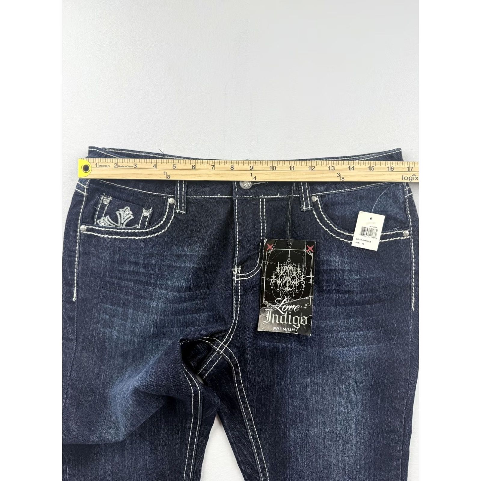 Denime Love Indigo Womens Capri Jeans Mid Rise 12 Blue Embroidered Studded Cuffed Denim Capris Size 34" / US 12 / IT 48 - 7 Thumbnail
