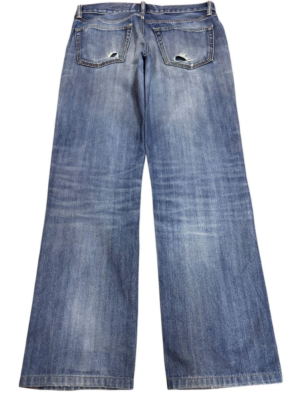 Japanese Brand × Kaihara Denim Vintage Kaihara Uniqlo Distressed Blue Washed Jeans Size US 33 - 2 Thumbnail