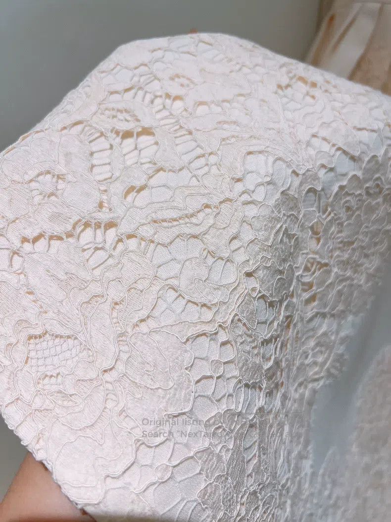Valentino Valentino Lace patchwork dress Size M / US 6-8 / IT 42-44 - 6 Thumbnail