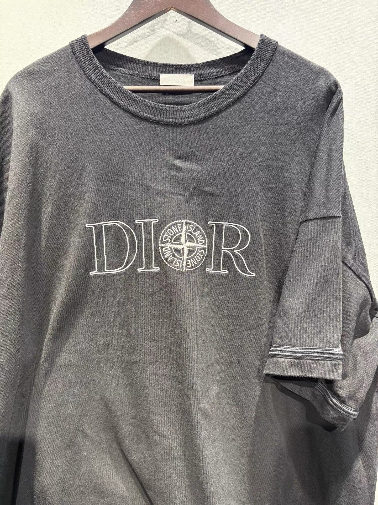 Dior Dior x Stone Island Embroidered Logo Short Sleeve Tee K36 Size US XXL / EU 58 / 5 - 5 Thumbnail