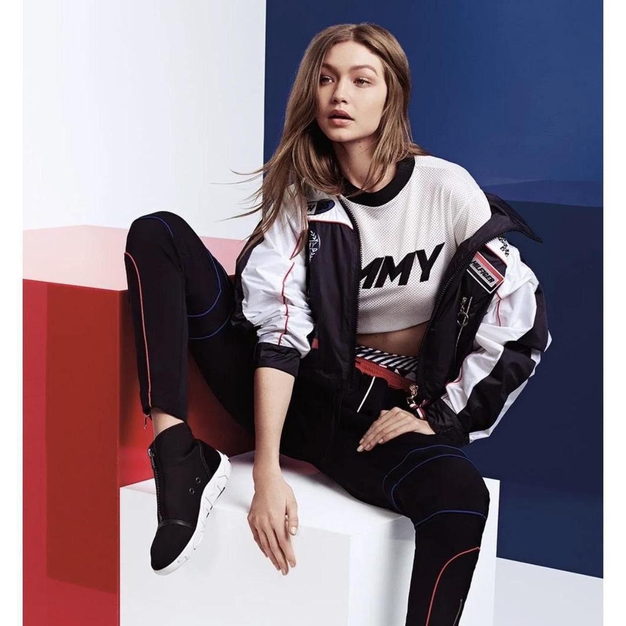image of Tommy X Gigi Black Sweat Pants, Women's (Size 27)