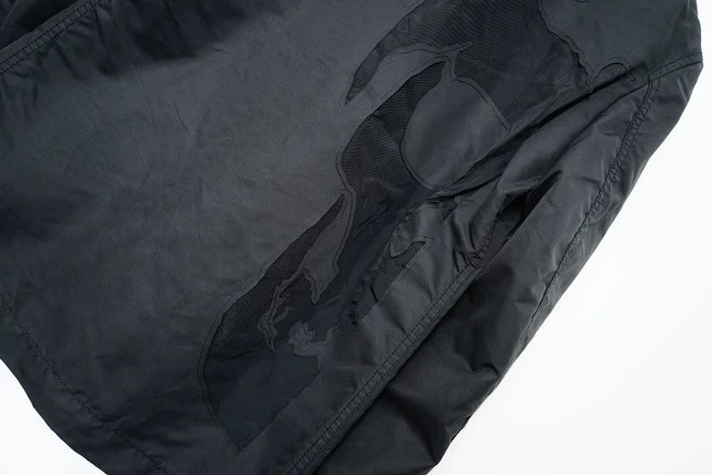 Comme des Garcons Comme des Garcons Hollow skull printed coach jacket Size US S / EU 44-46 / 1 - 7 Thumbnail