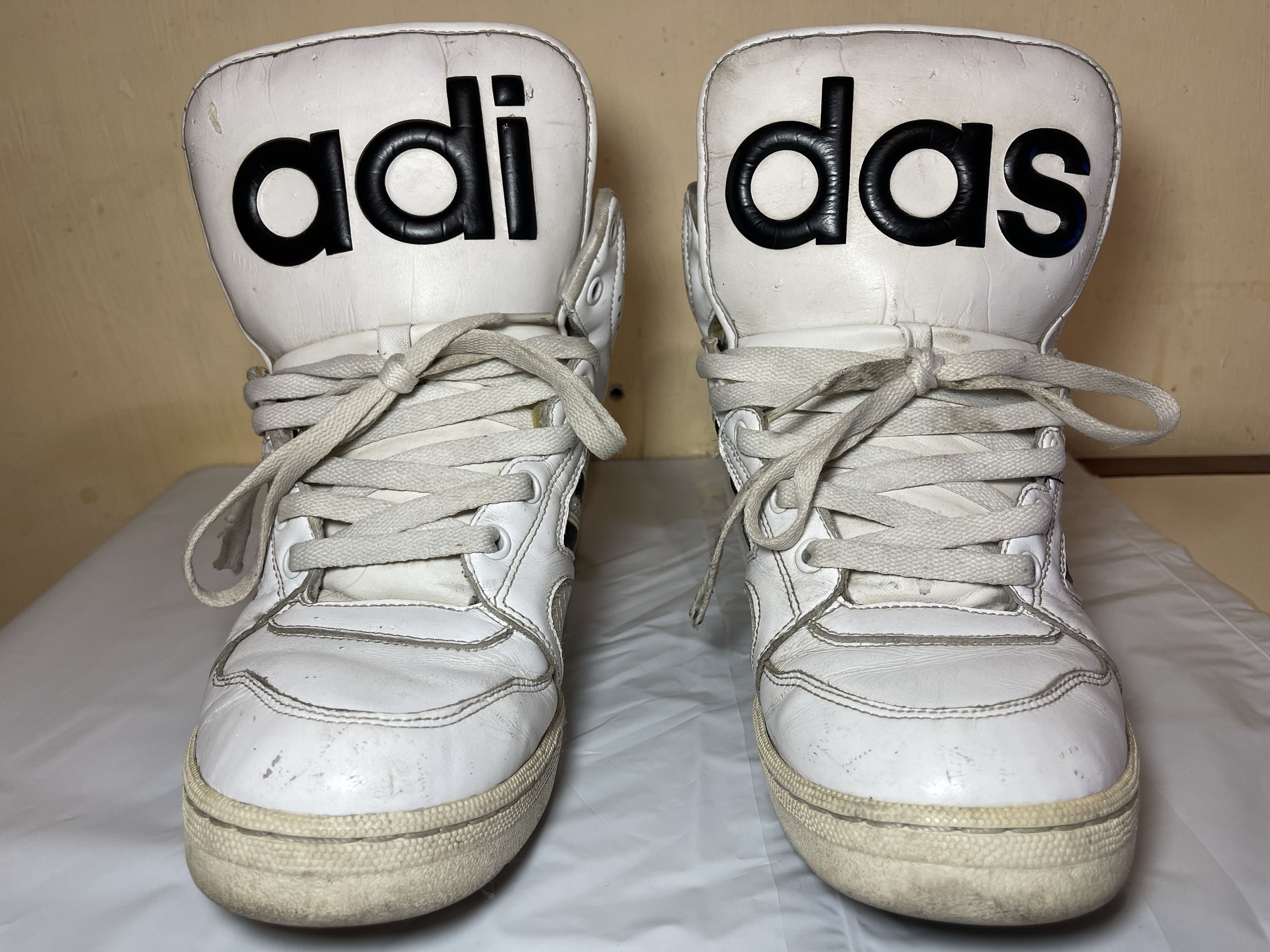 Adidas × Jeremy Scott Adidas sneakers, Jeremy Scott Instinct, Hi Top shoes, V24529 Size US 9 / EU 42 - 12 Thumbnail