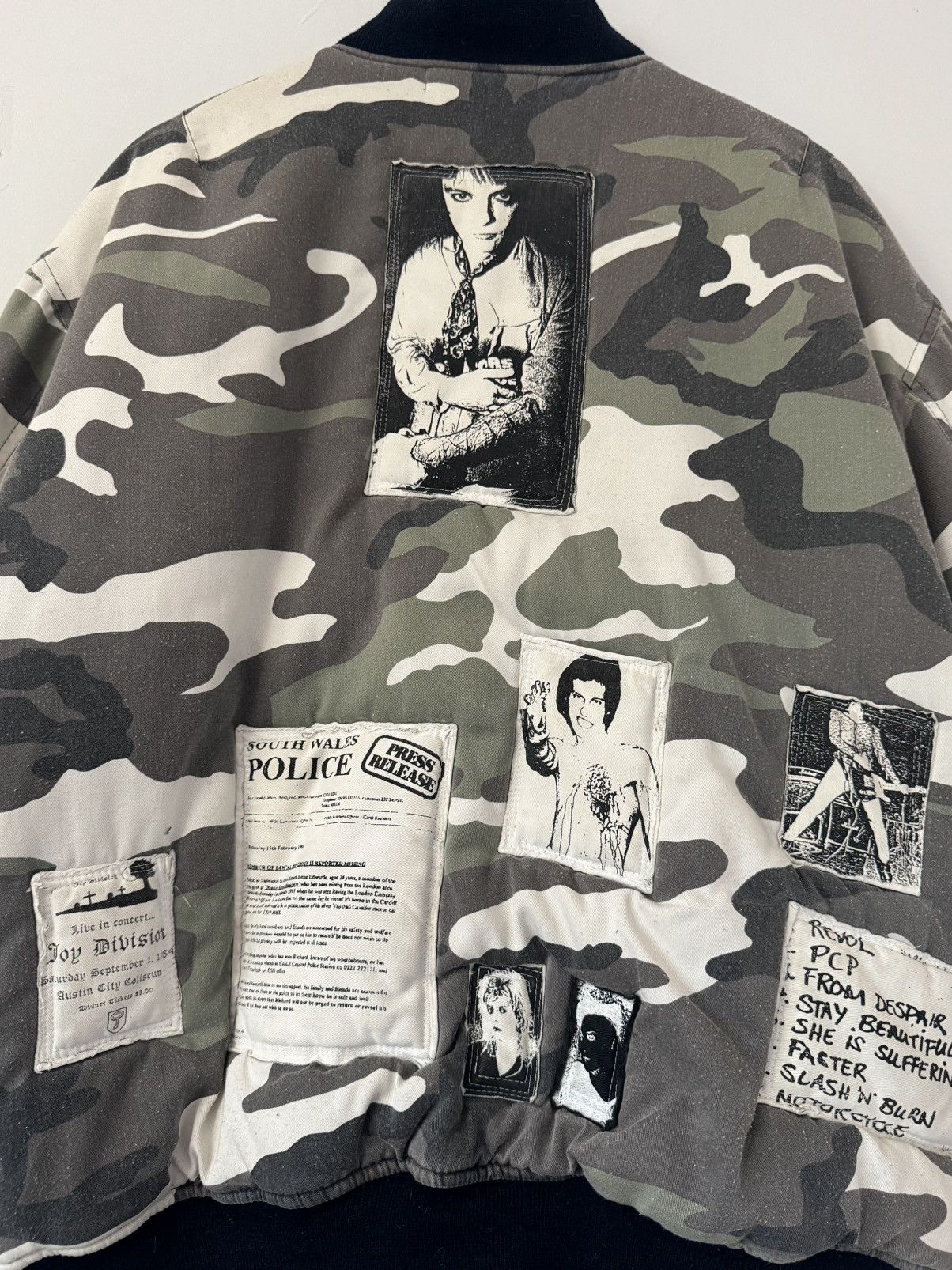 Raf Simons AW2001-2002 Raf Simons Riot Riot Riot Camo Patchwork Bomber Size US XXL / EU 58 / 5 - 5 Thumbnail