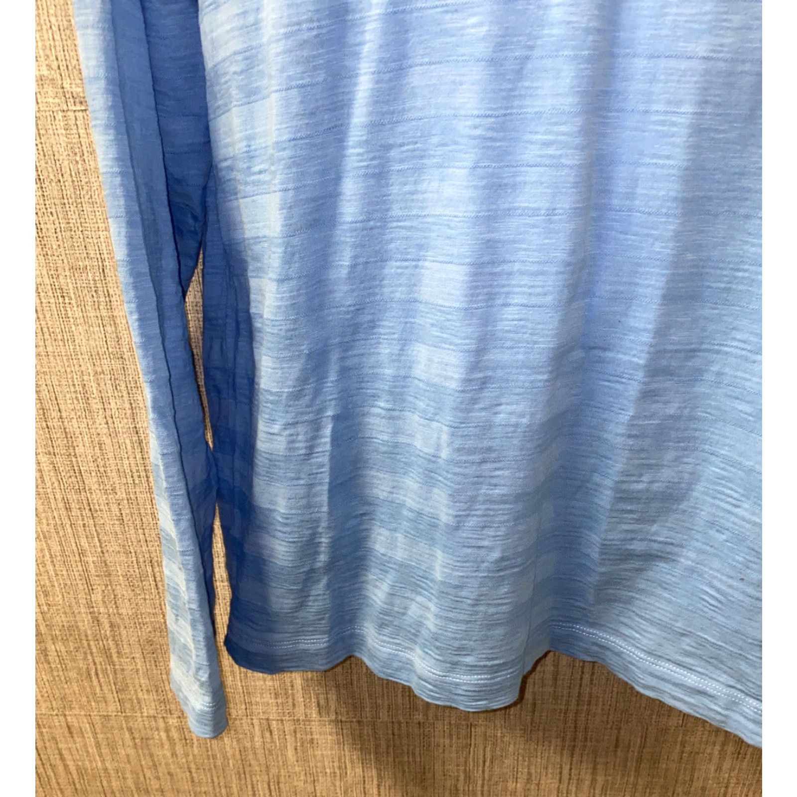 Hugo Boss Hugo Boss Men T-Shirt Long Sleeve V-Neck Cotton Blue Large 23 In Armpit Size US L / EU 52-54 / 3 - 3 Thumbnail