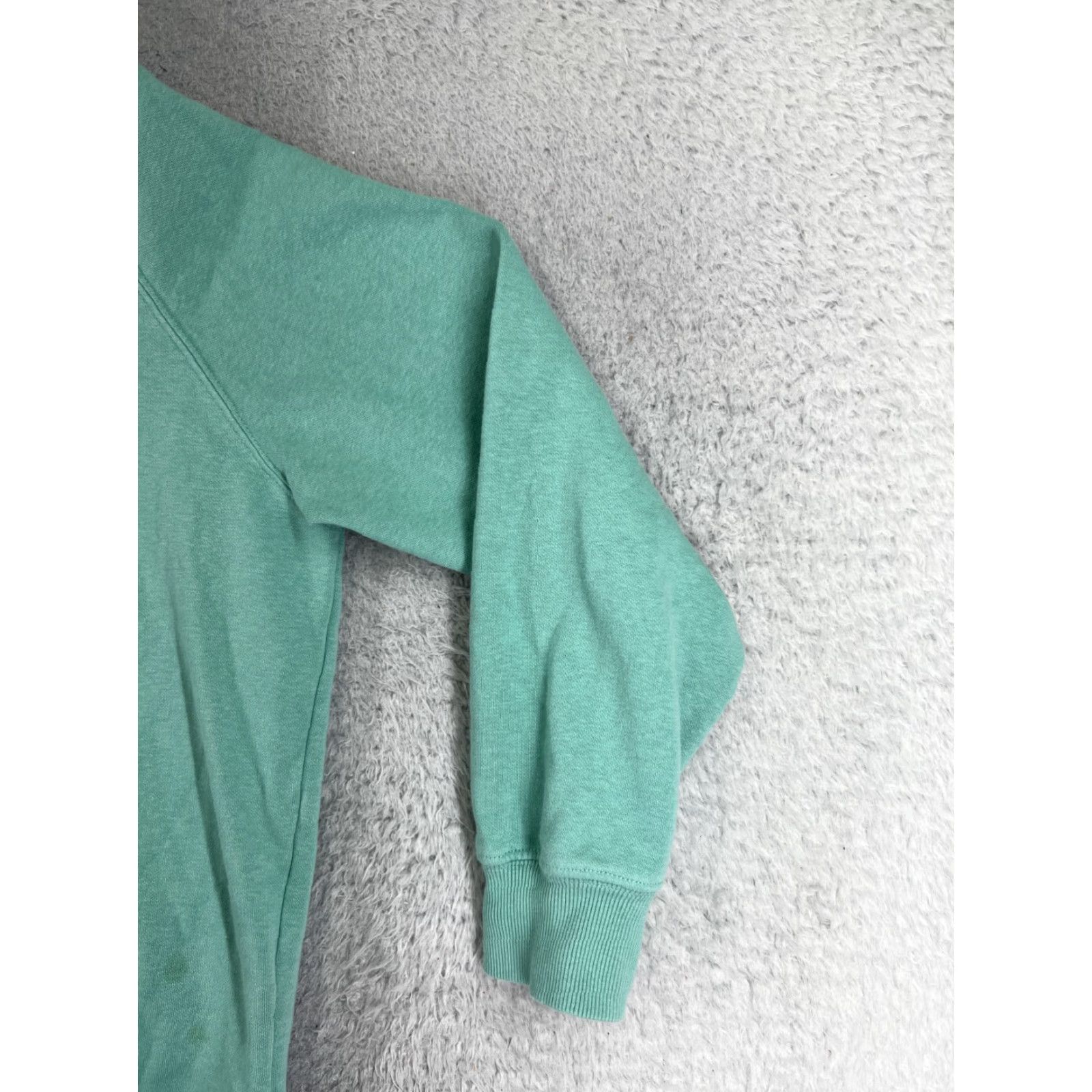 The North Face VINTAGE The North Face Hoodie Shirt Womens L Green Logo Pullover with Pockets Adult Large Green Logo 90s Decade Theme Mens? Size L / US 10 / IT 46 - 2 Thumbnail