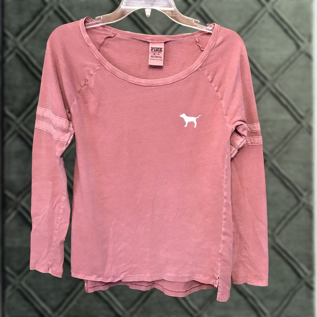 Victoria's Secret Victoria'S Secret Shirt Womens XS Pink top tee white dog Logo Jrs Size XS / US 0-2 / IT 36-38 - 1 Thumbnail