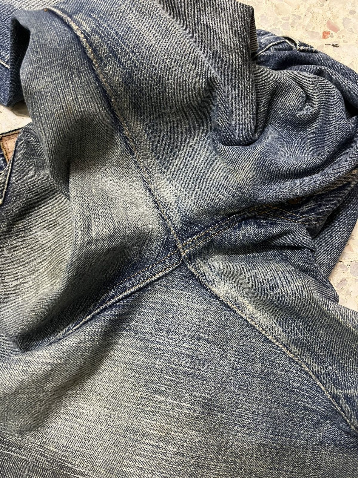 Levi's Vintage Clothing Distress Levi’s 501xx selvedge denim Size US 31 - 12 Thumbnail