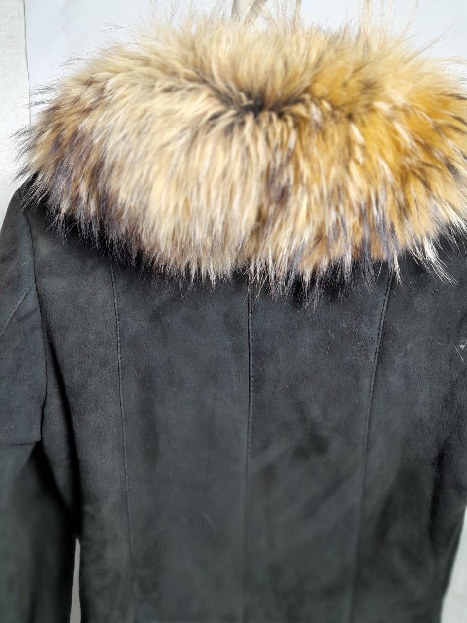 Other Luxury Black Shearling Coat with Genuine Fox Fur Collar Size M / US 6-8 / IT 42-44 - 10 Thumbnail