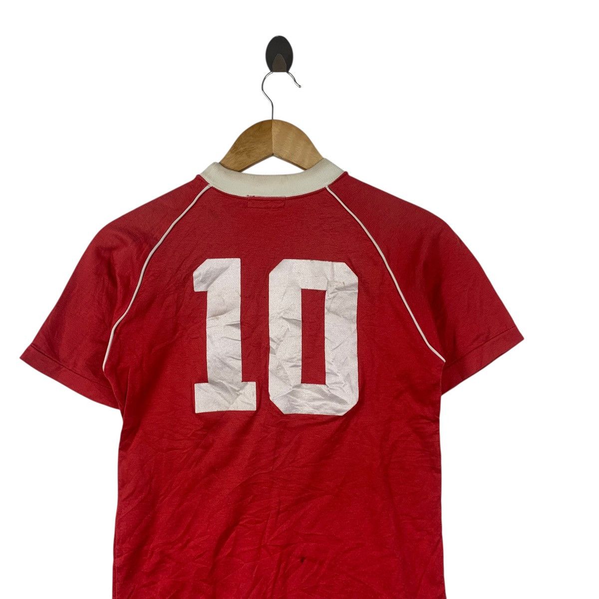 Champion Vintage 80s CHAMPION TOYOSHIMA FUCHU SPORTS Football Red Size US XS / EU 42 / 0 - 7 Thumbnail
