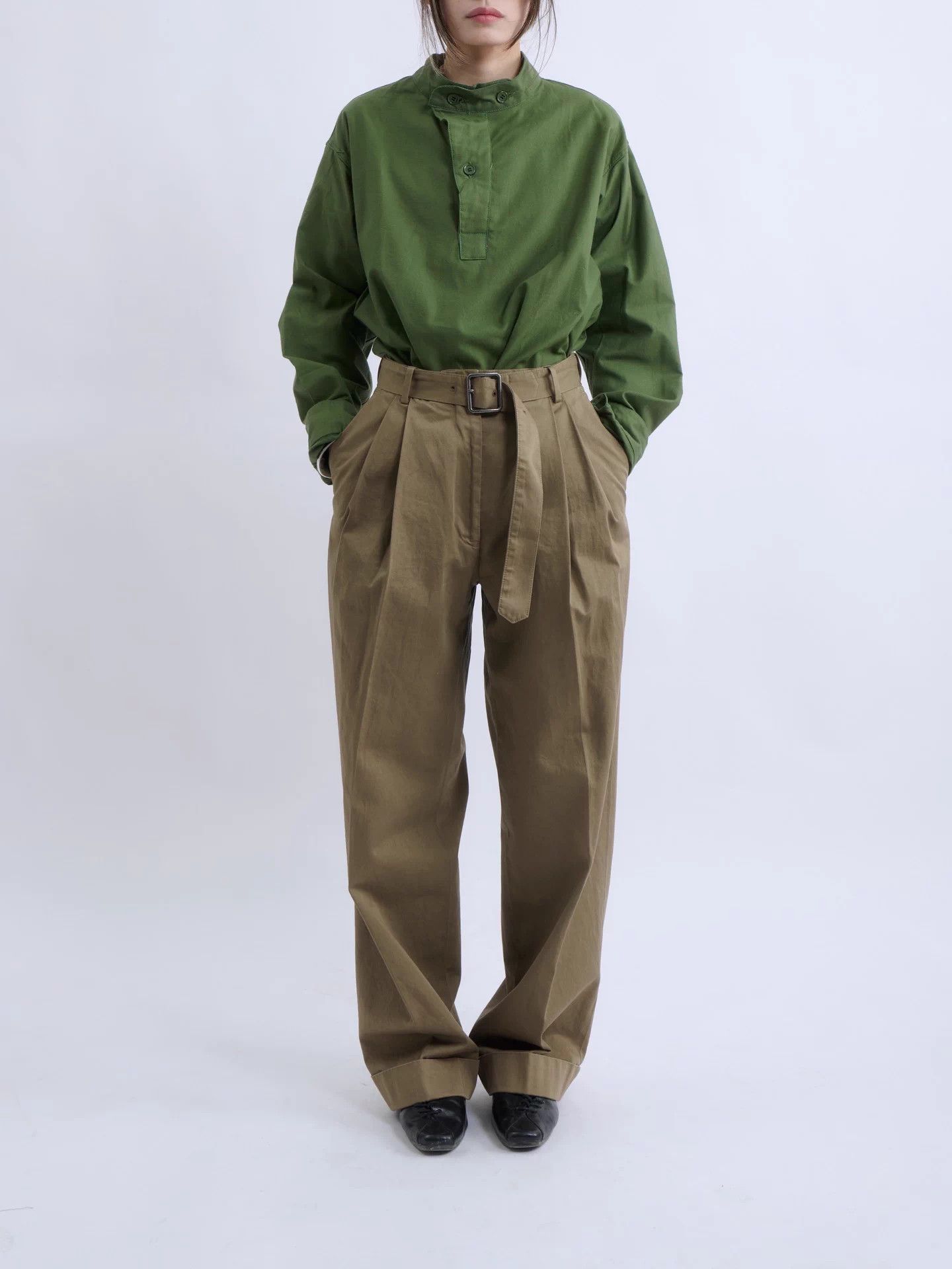 Dries Van Noten DRIES VAN NOTEN Khaki High-Waist Belted WideLeg Pants Size 25" / US 0 / IT 36 - 1 Thumbnail