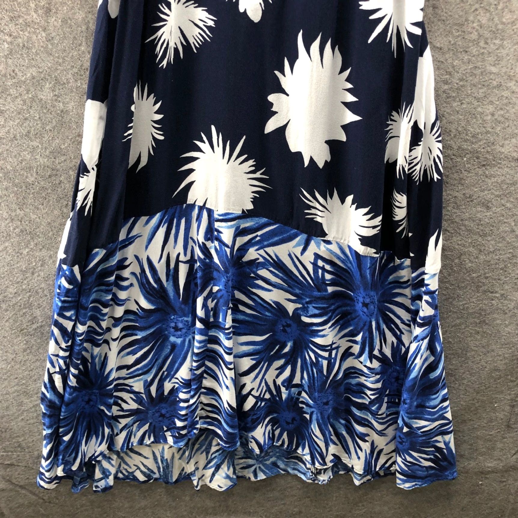 Vintage 1.State Floral Maxi Dress Womens M Blue Tropical Palm Print Sleeveless Tiered Size M / US 6-8 / IT 42-44 - 7 Thumbnail