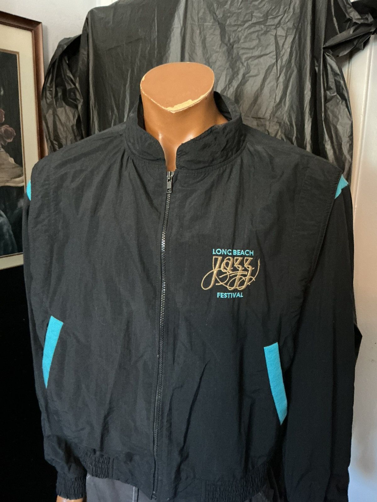 Vintage Vintage Long Beach Jazz Festival Windbreaker Zip Jacket Size US L / EU 52-54 / 3 - 14 Thumbnail