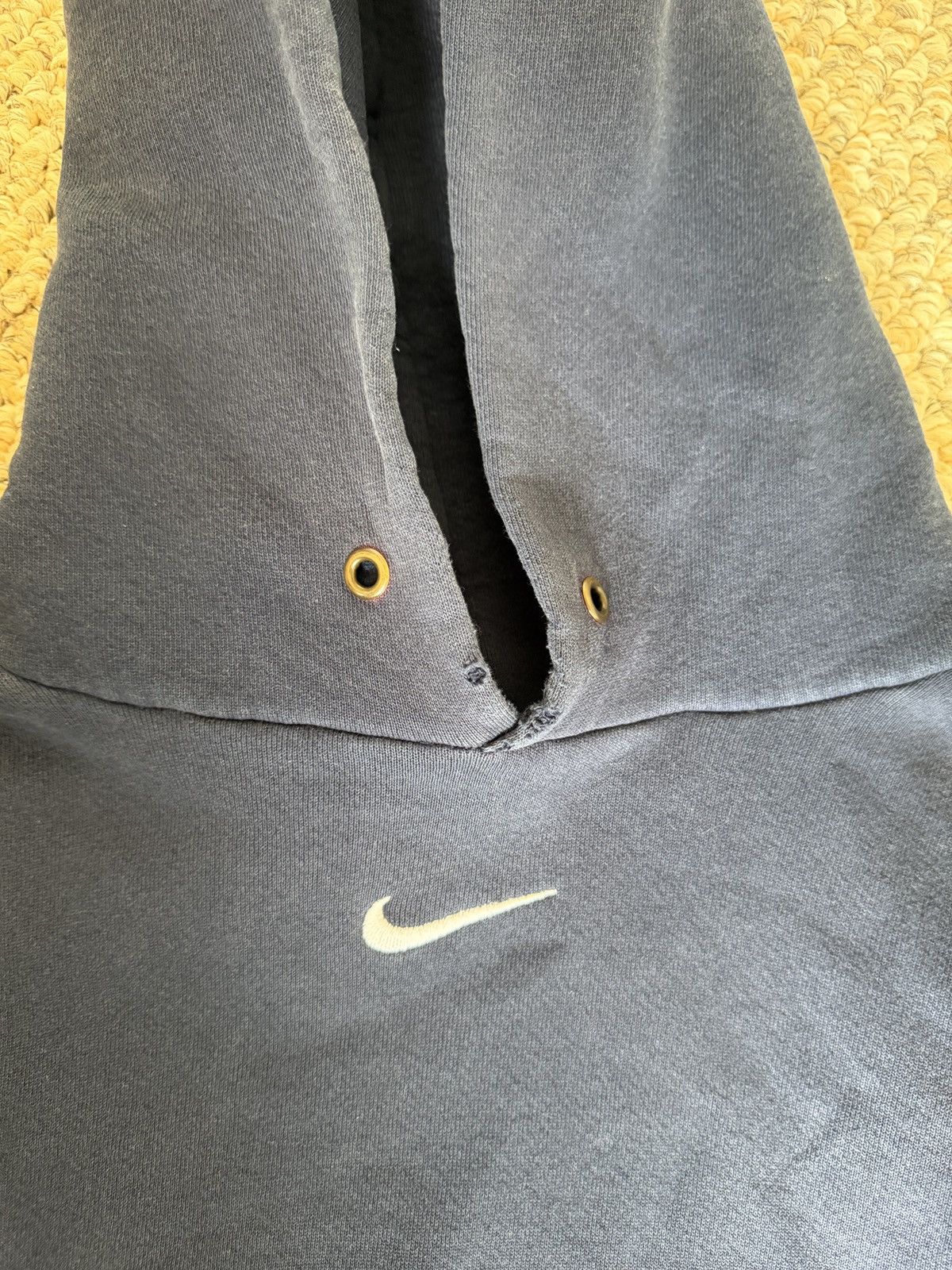 Nike Vintage Nike Middle Swoosh Distressed Size US L / EU 52-54 / 3 - 2 Thumbnail