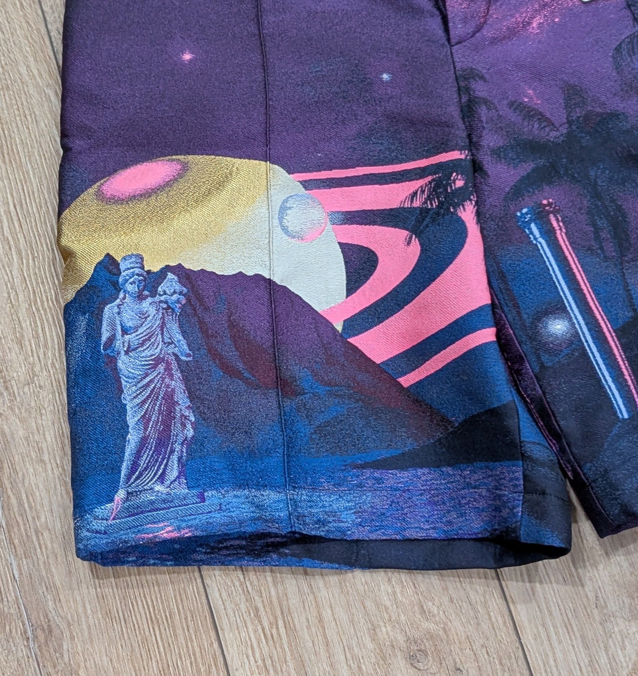 Valentino Valentino Solar System Bermuda Shorts Purple/Multi 50 US 34 Size US 34 / EU 50 - 2 Thumbnail