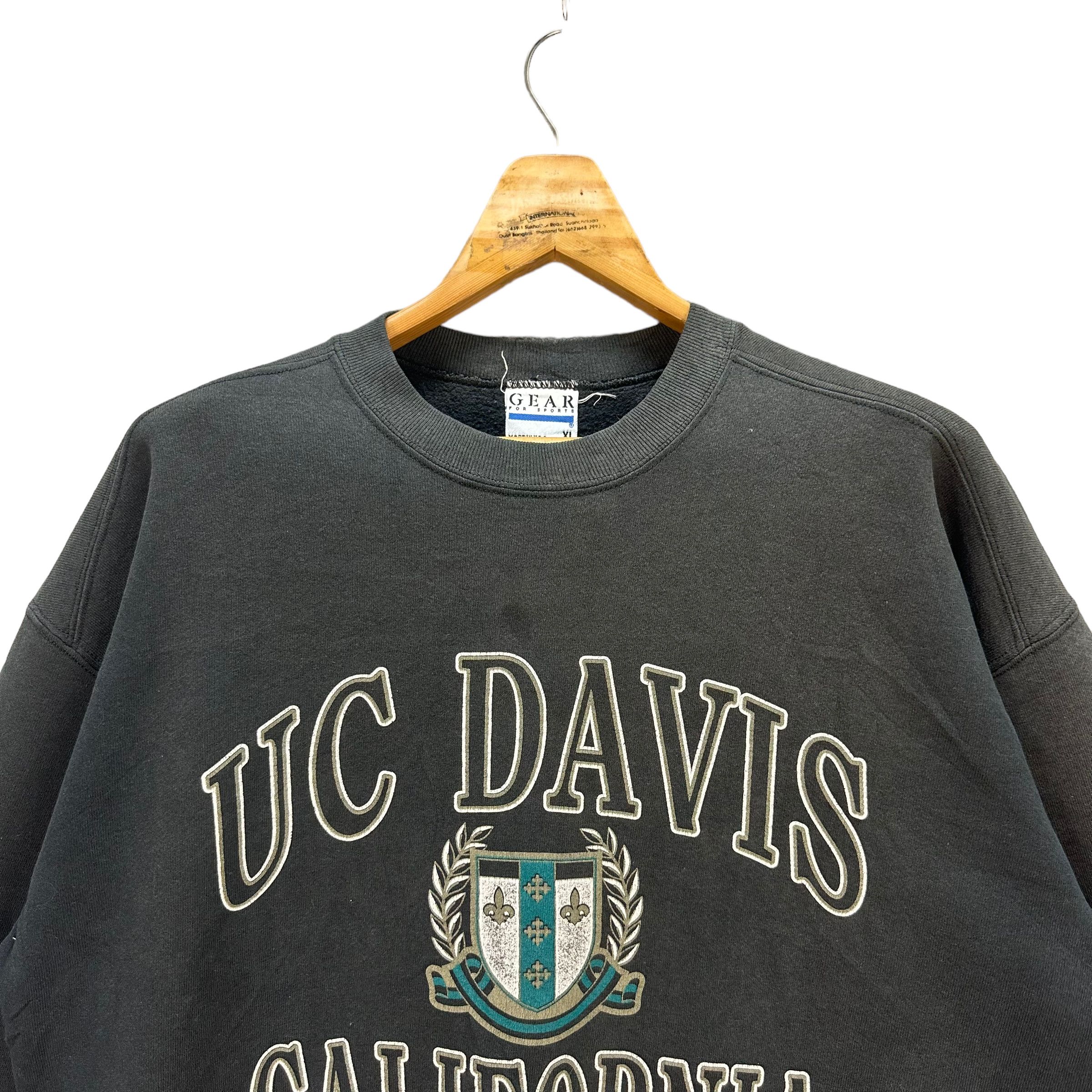 Gear for Sports UNIVERSITY DAVIS CALIFORNIA BIG LOGO SWEATSHIRTS #8336-004 Size US XL / EU 56 / 4 - 2 Thumbnail