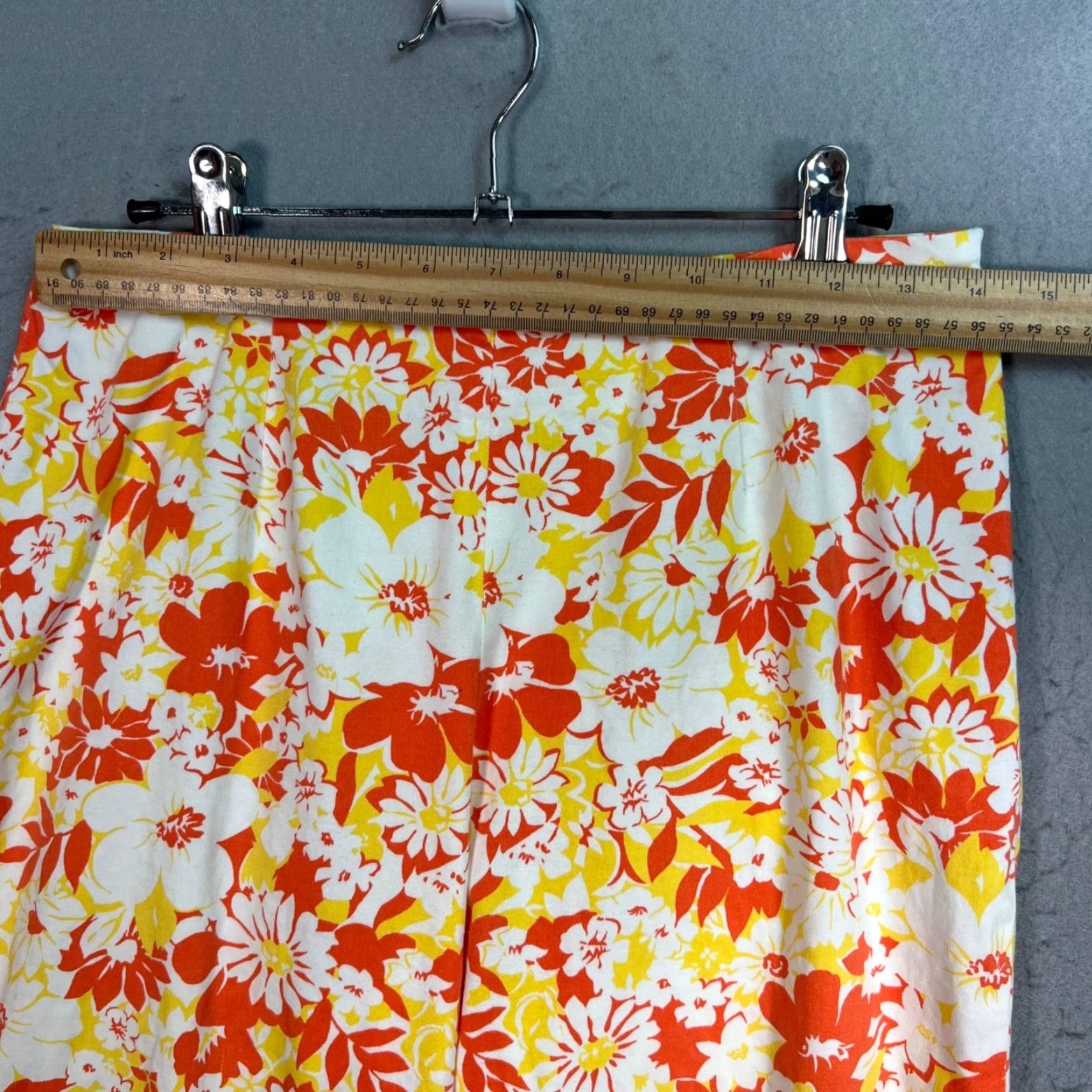 Gap Vintage Gap Floral Print Cotton Tapered Leg Pants Womens Size 8 Size 30" / US 8 / IT 44 - 4 Thumbnail