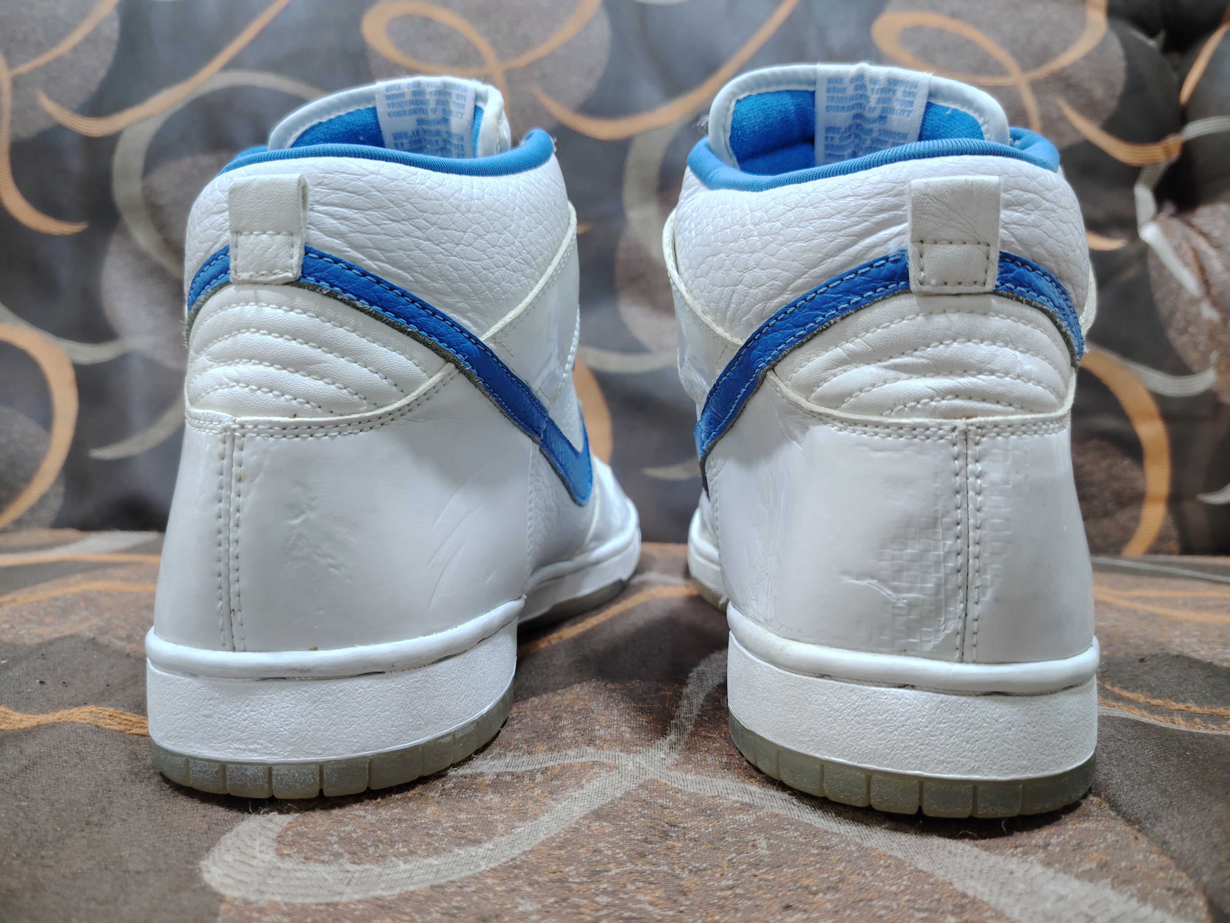 Nike 2002 NIKE DUNK HIGH UNIVERSITY BLUE FOOT 304093-142 US 11.5 Size US 11.5 / EU 44-45 - 6 Thumbnail