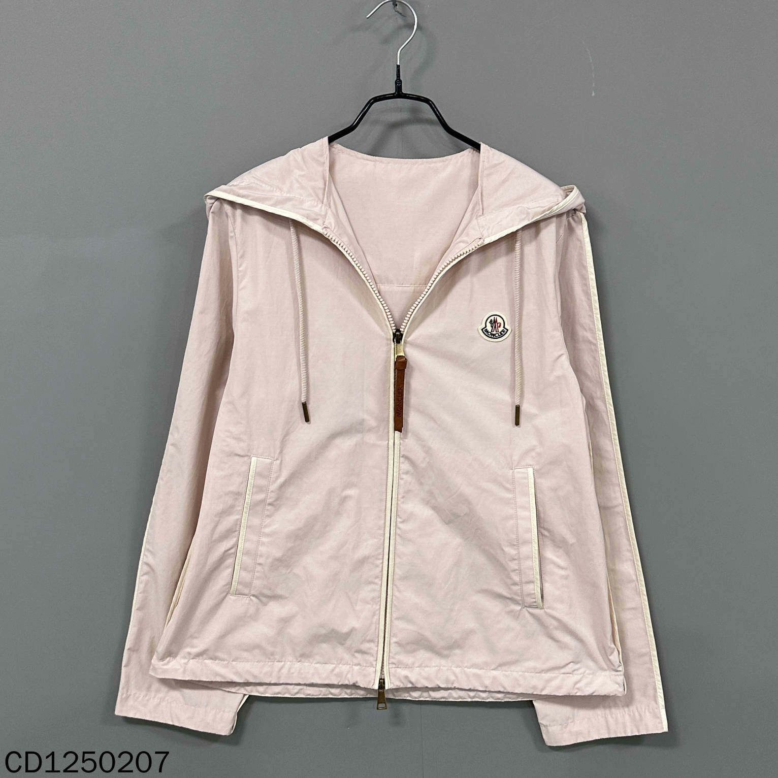 Moncler Moncler Light Jacket s Men Size US S / EU 44-46 / 1 - 1 Thumbnail