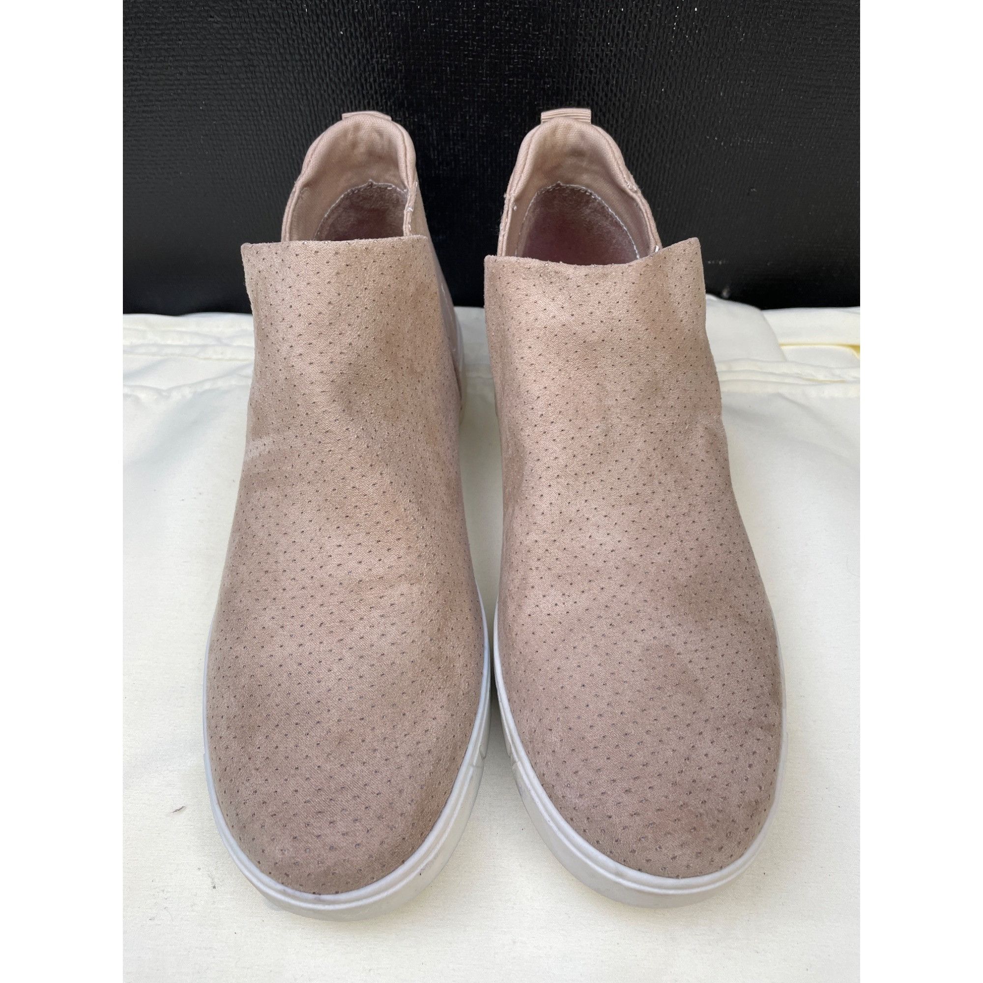 Other Ryka Womens Tan Suede Ankle Boots Shoes Zipper Side Size 9M Size US 9 / IT 39 - 2 Thumbnail