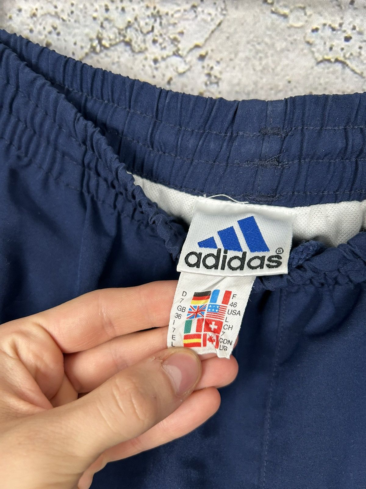 Adidas Vintage Adidas 90s Sportswear Shorts Hype Size US 34 / EU 50 - 5 Thumbnail