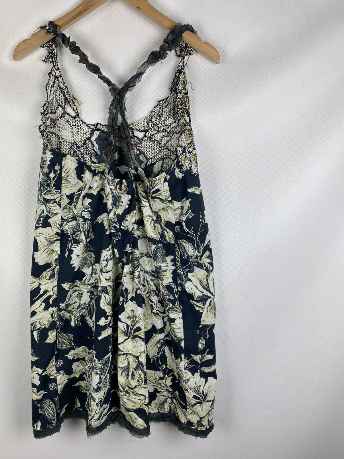 Designer Save The Queen ladies overprinted Y2K sleeveless dress Size XL / US 12-14 / IT 48-50 - 13 Thumbnail