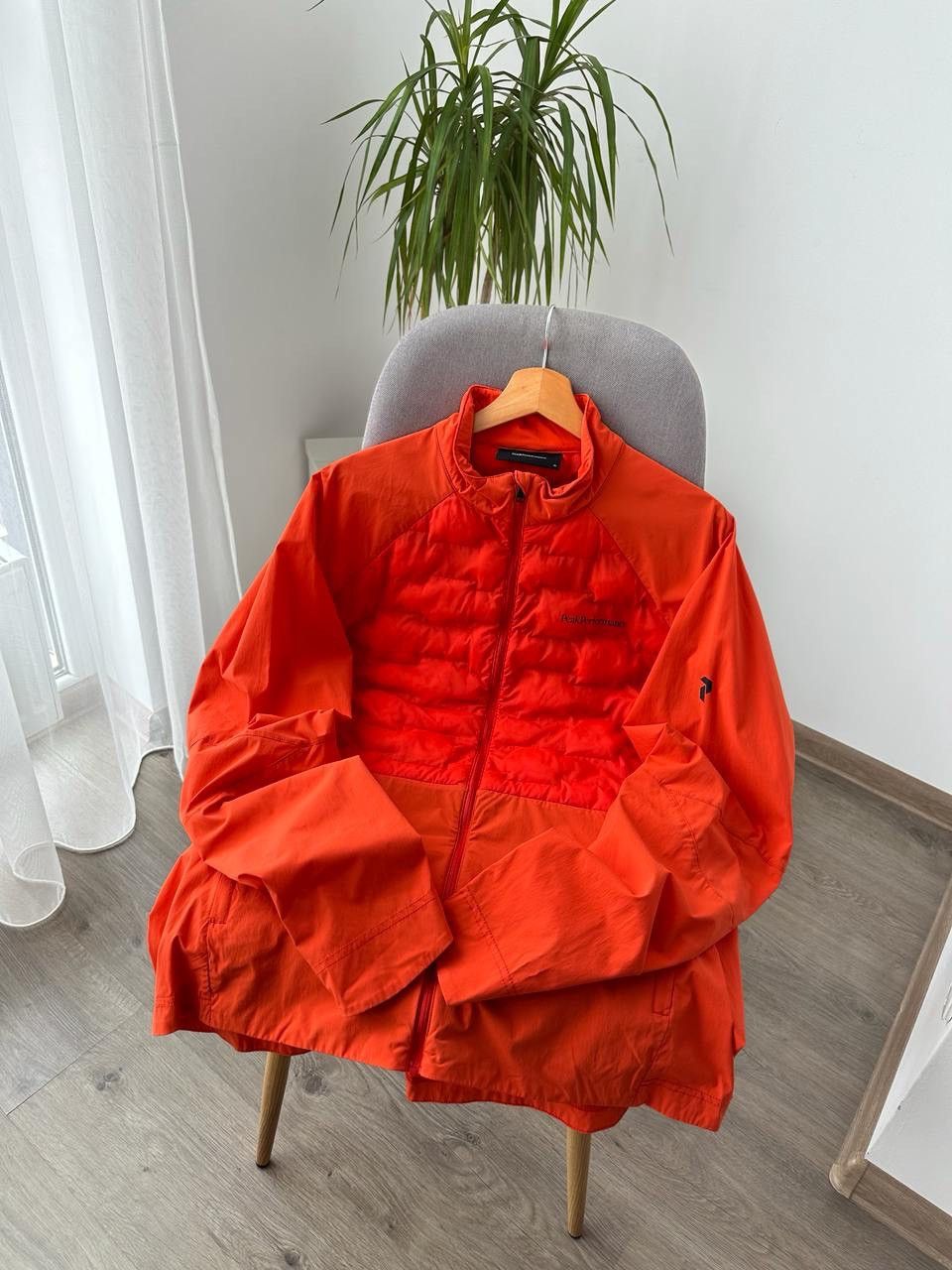 Peak Performance × Vintage Vintage Peak Performance Orange Argon Swift Hybrid Jacket Size US XL / EU 56 / 4 - 10 Thumbnail