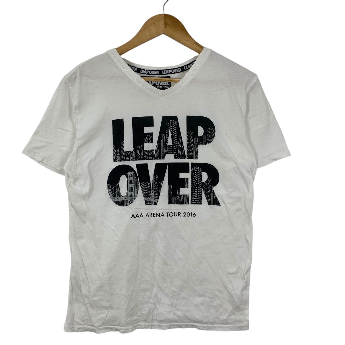 Band Tees AAA ATTACK ALL AROUND Japan Pop Group Idol Tee Shirt Top Size S / US 4 / IT 40 - 5 Thumbnail