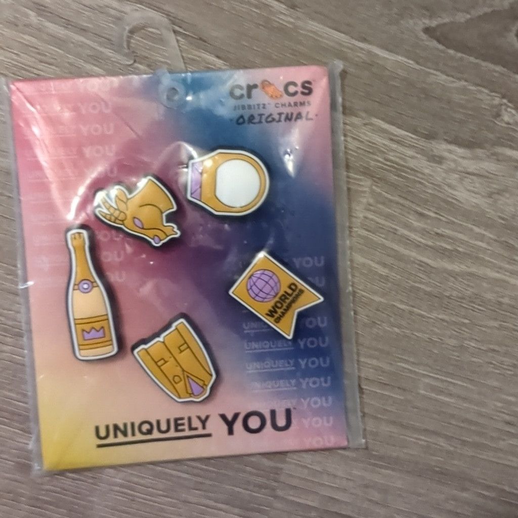 Crocs Crocs winner jibbitz charms original uniquely you Size ONE SIZE - 1 Thumbnail