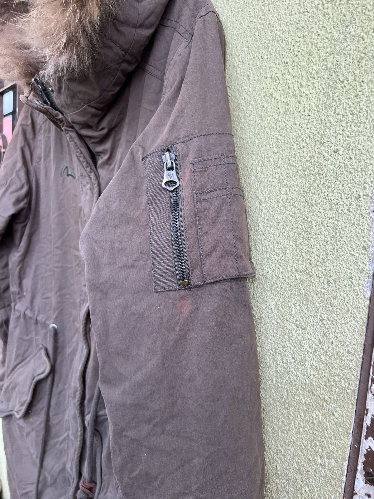 Evisu Evisu fur-hooded parka jacket vintage Size US M / EU 48-50 / 2 - 8 Thumbnail