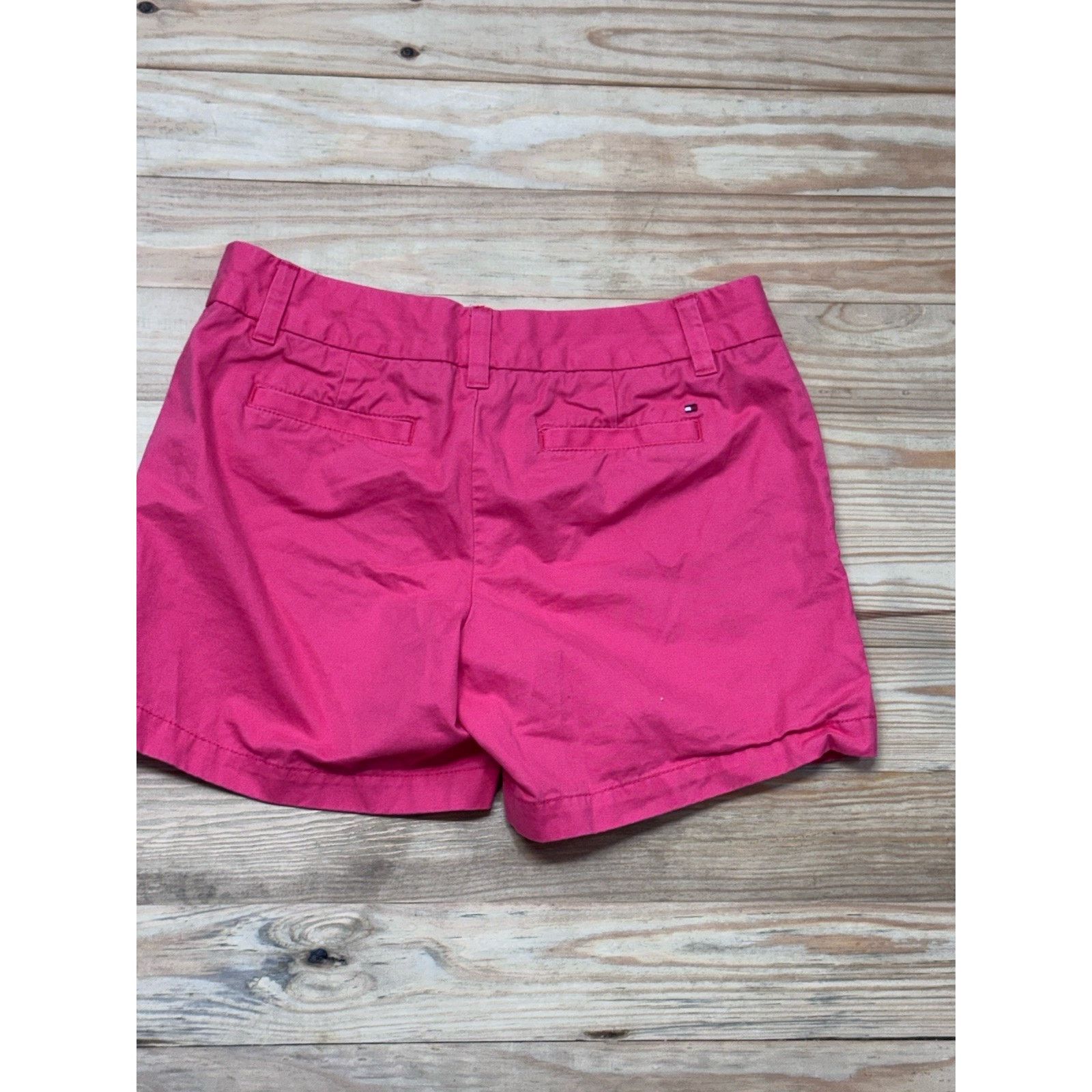 Tommy Hilfiger Tommy Hilfiger Hot Pink Walking Shorts Pockets Womens Sz 2 Size 26" / US 2 / IT 38 - 2 Thumbnail