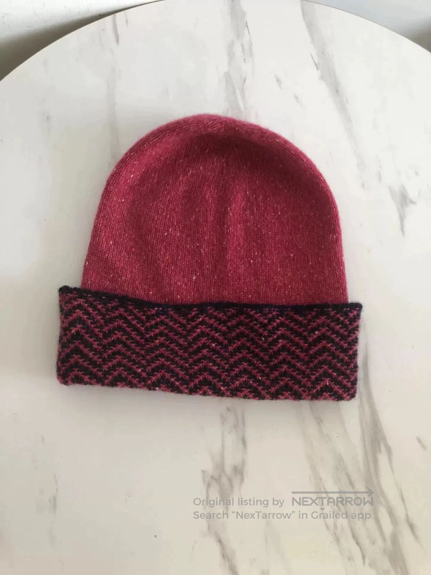 Chanel Chanel Cashmere Knitted Hat in Red. Size ONE SIZE - 2 Thumbnail