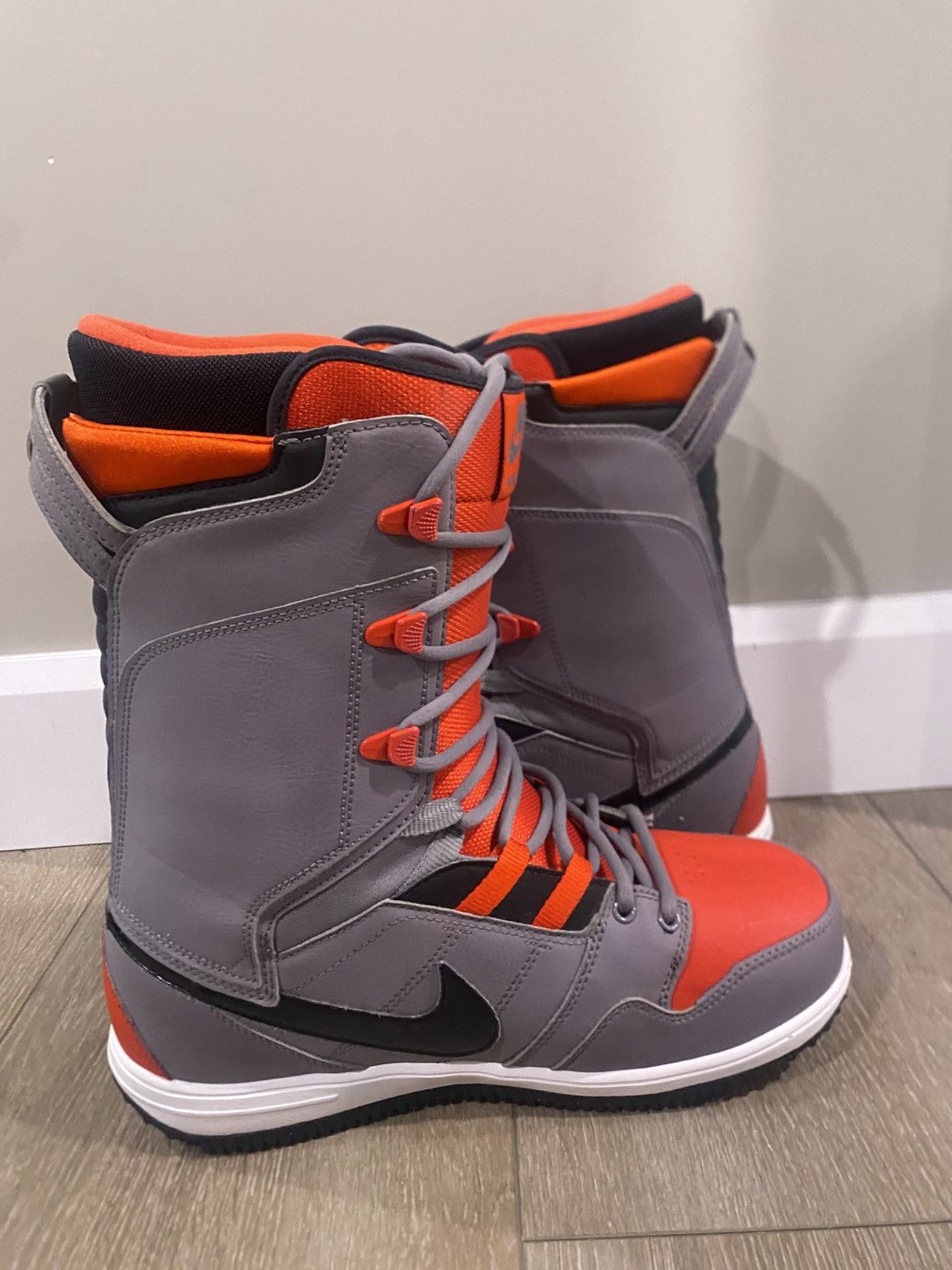 Nike Nike Vapen Snowboard Boots Charcoal & Varsity Red Size 9.5 Size US 9.5 / EU 42-43 - 4 Thumbnail