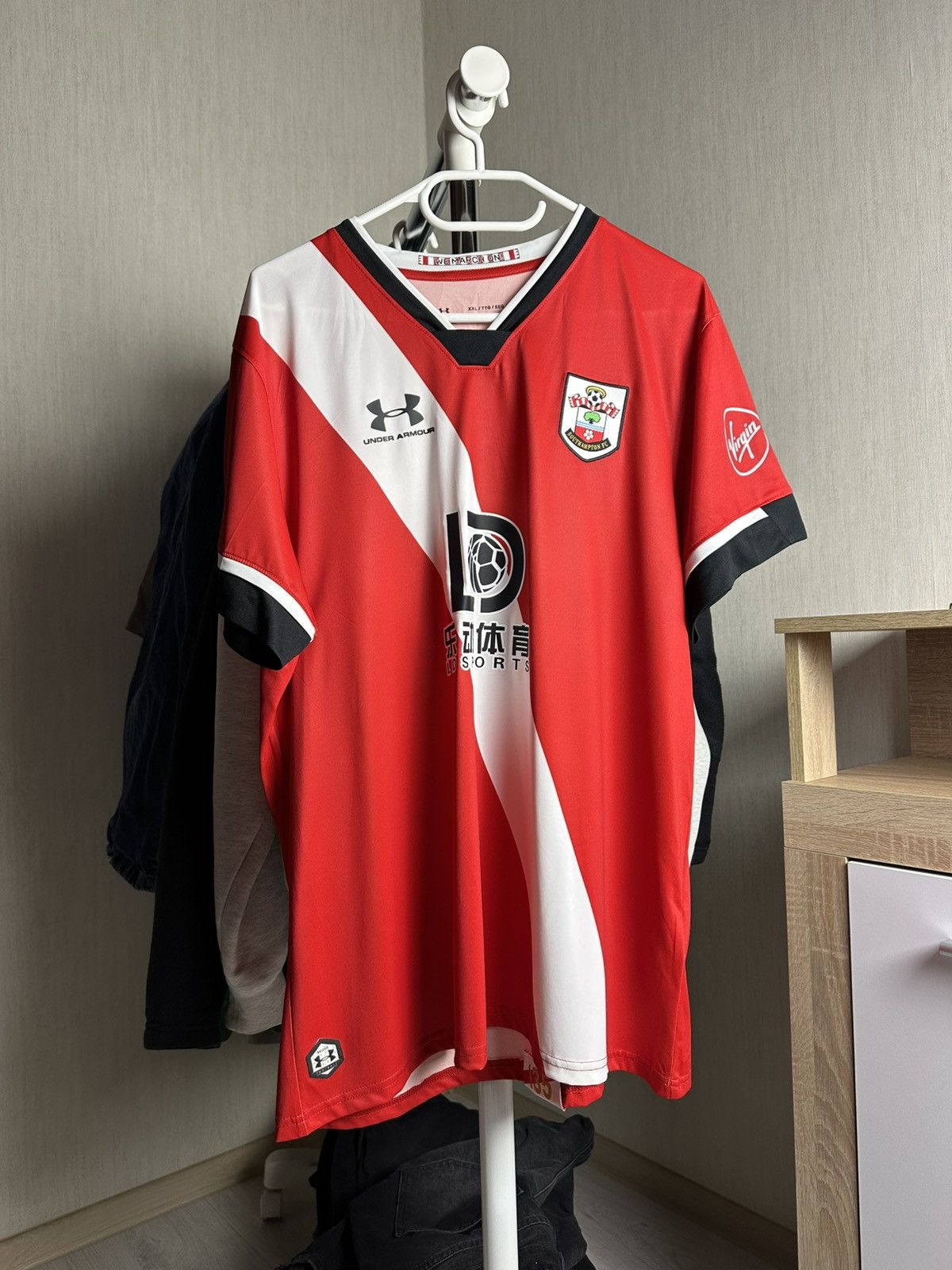 Under Armour Under Armour FC Southampton Ings 9 Jersey Size XXL Home Size US XXL / EU 58 / 5 - 1 Thumbnail
