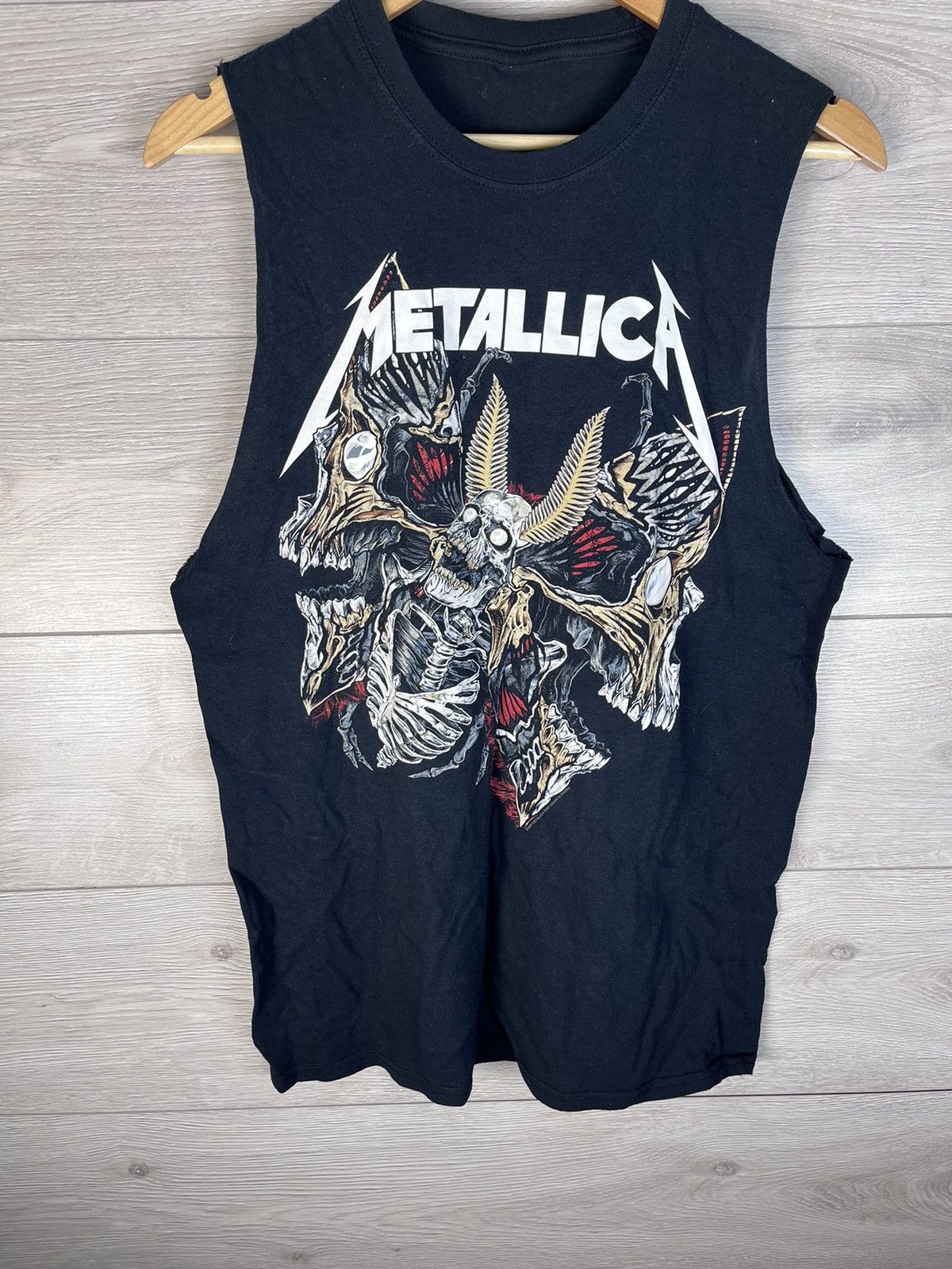 Fruit Of The Loom Men’s t-shirt Metallica size M 2022s music Size US M / EU 48-50 / 2 - 4 Thumbnail