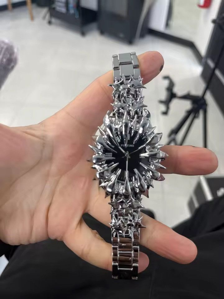 Vintage Custom Hot Selling Claw Watch Y2K American design Size ONE SIZE - 4 Thumbnail