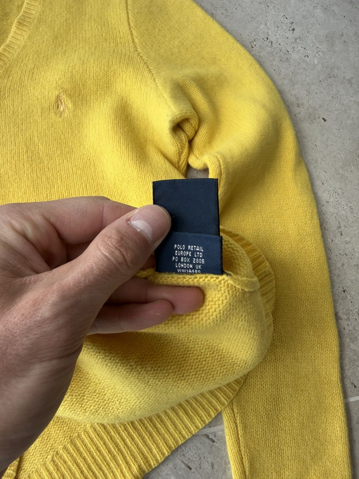 Polo Ralph Lauren Vintage Polo Ralph Lauren V-neck Knit Sweater Jumper Size M / US 6-8 / IT 42-44 - 6 Thumbnail