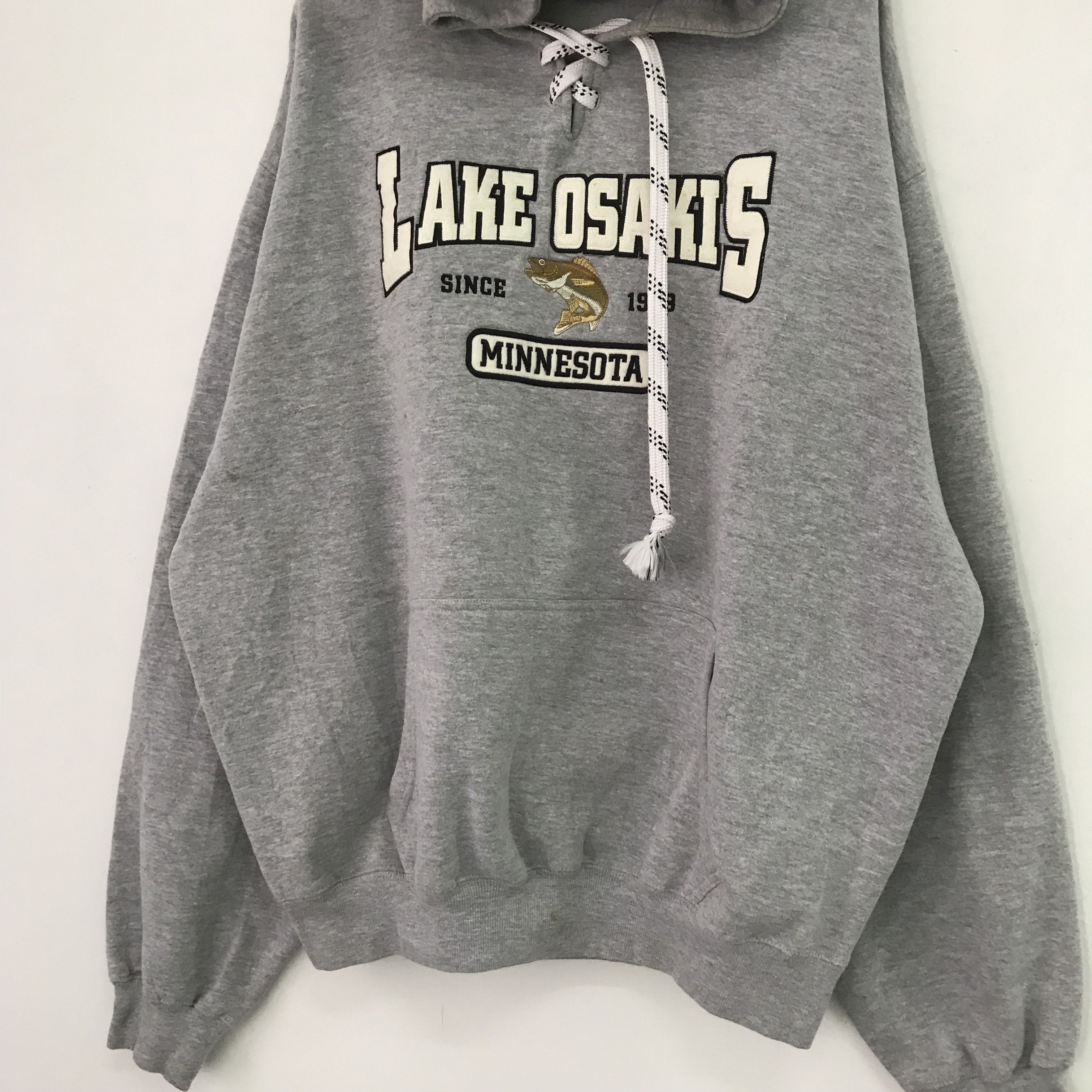 Vintage Vintage Lake Osakis Minnesota Sweater Gray - 399 Size US XL / EU 56 / 4 - 3 Thumbnail