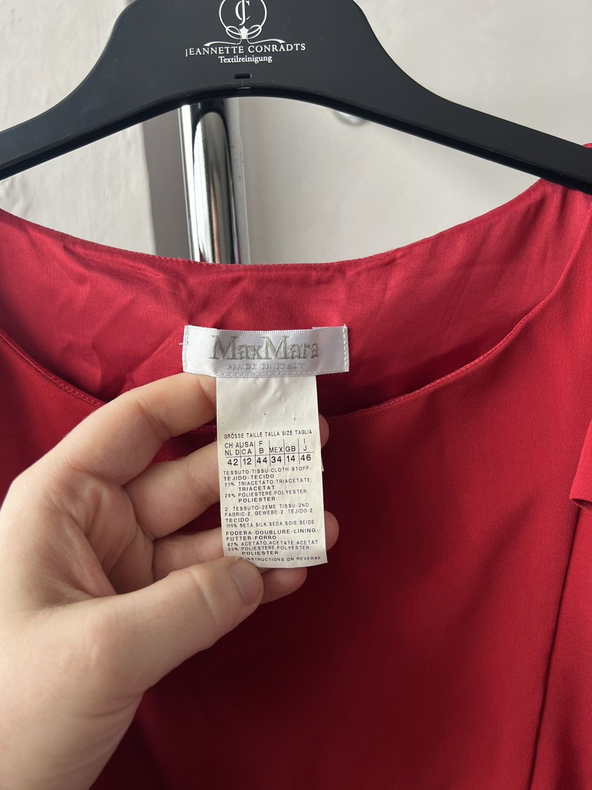 Max Mara MAX MARA ITALIAN MADE RED TRIACETATE SLEEVELESS SOLID DRESS Size XL / US 12-14 / IT 48-50 - 10 Thumbnail