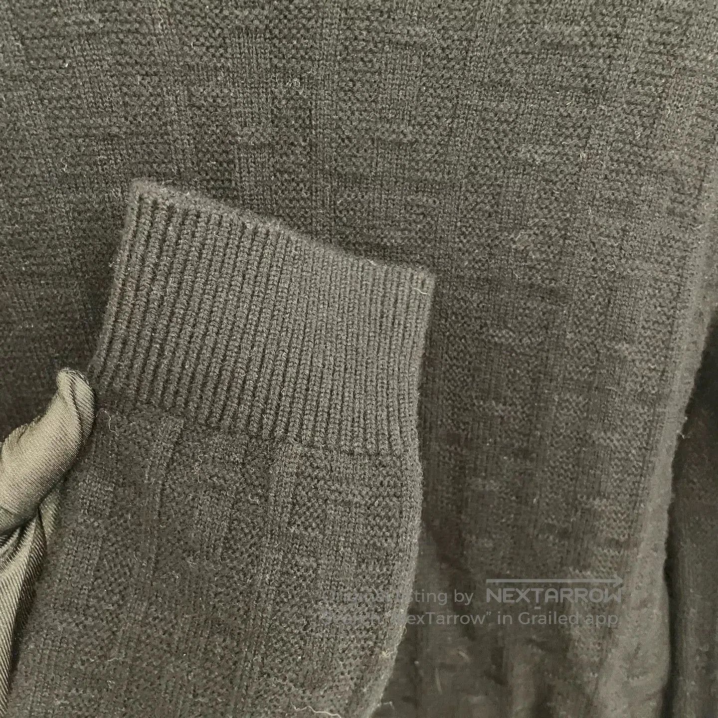 Hermes Hermes Black Cashmere Sweater Small H. Size US S / EU 44-46 / 1 - 4 Thumbnail