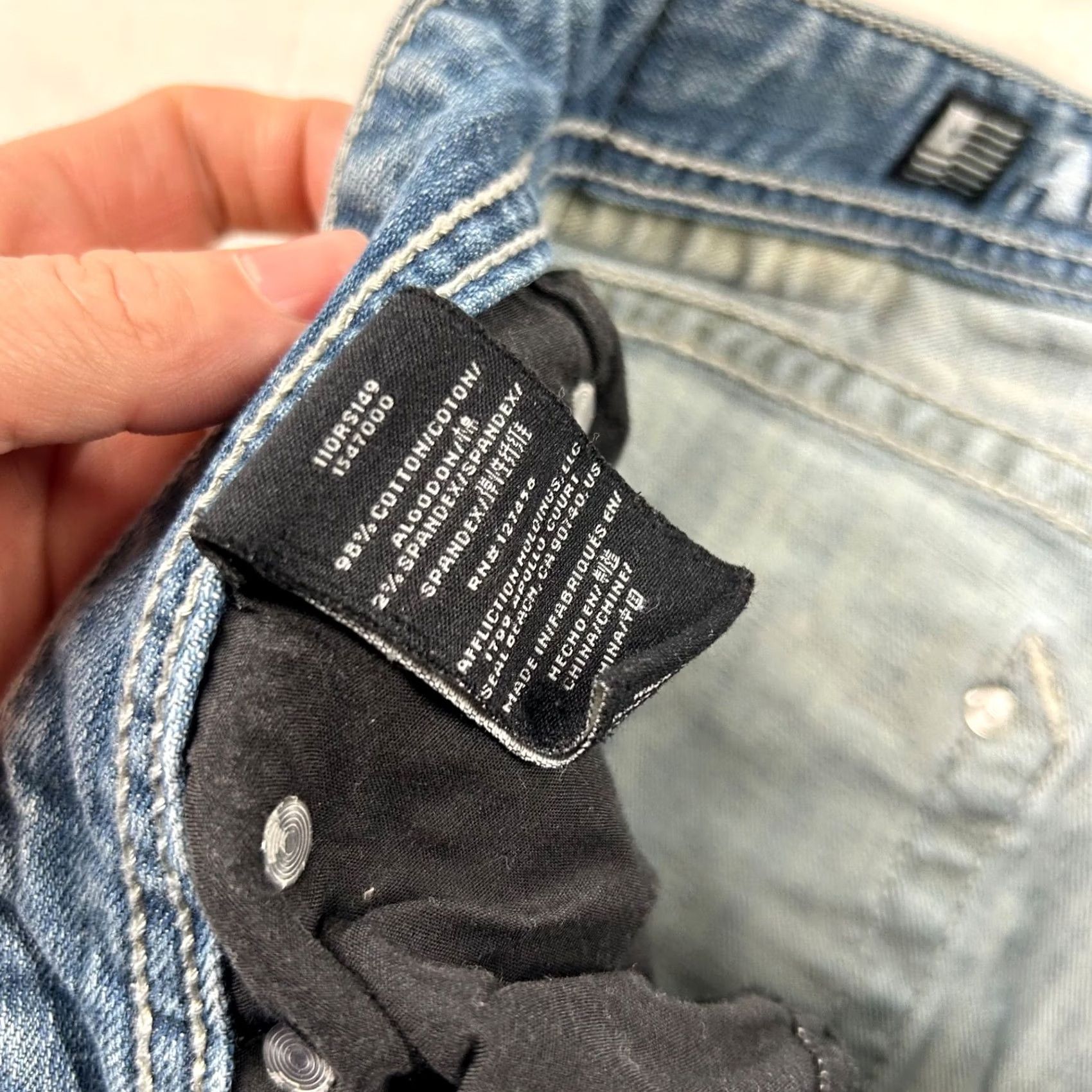Affliction Affliction Jeans Mens 32x32 Straight Leg Whiskered Light Wash Denim Y2K Wings Size US 32 / EU 48 - 5 Thumbnail