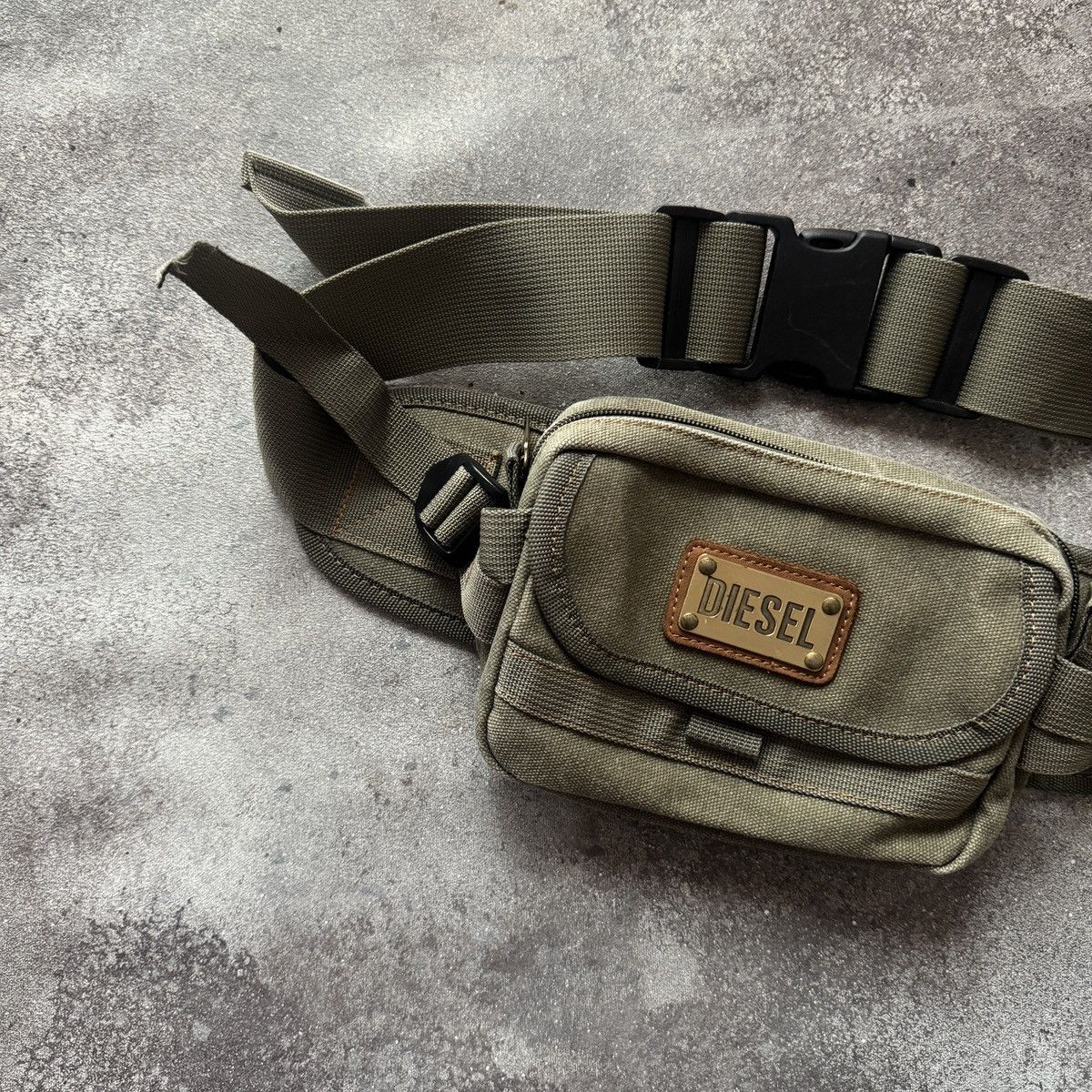Diesel Diesel Vintage Avant Garde Y2K Unisex Crossbody Bag Size ONE SIZE - 3 Thumbnail