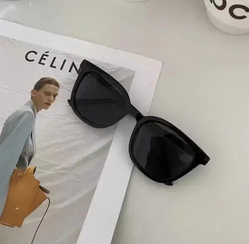 Designer Retro punk sunglasses Size ONE SIZE - 4 Thumbnail