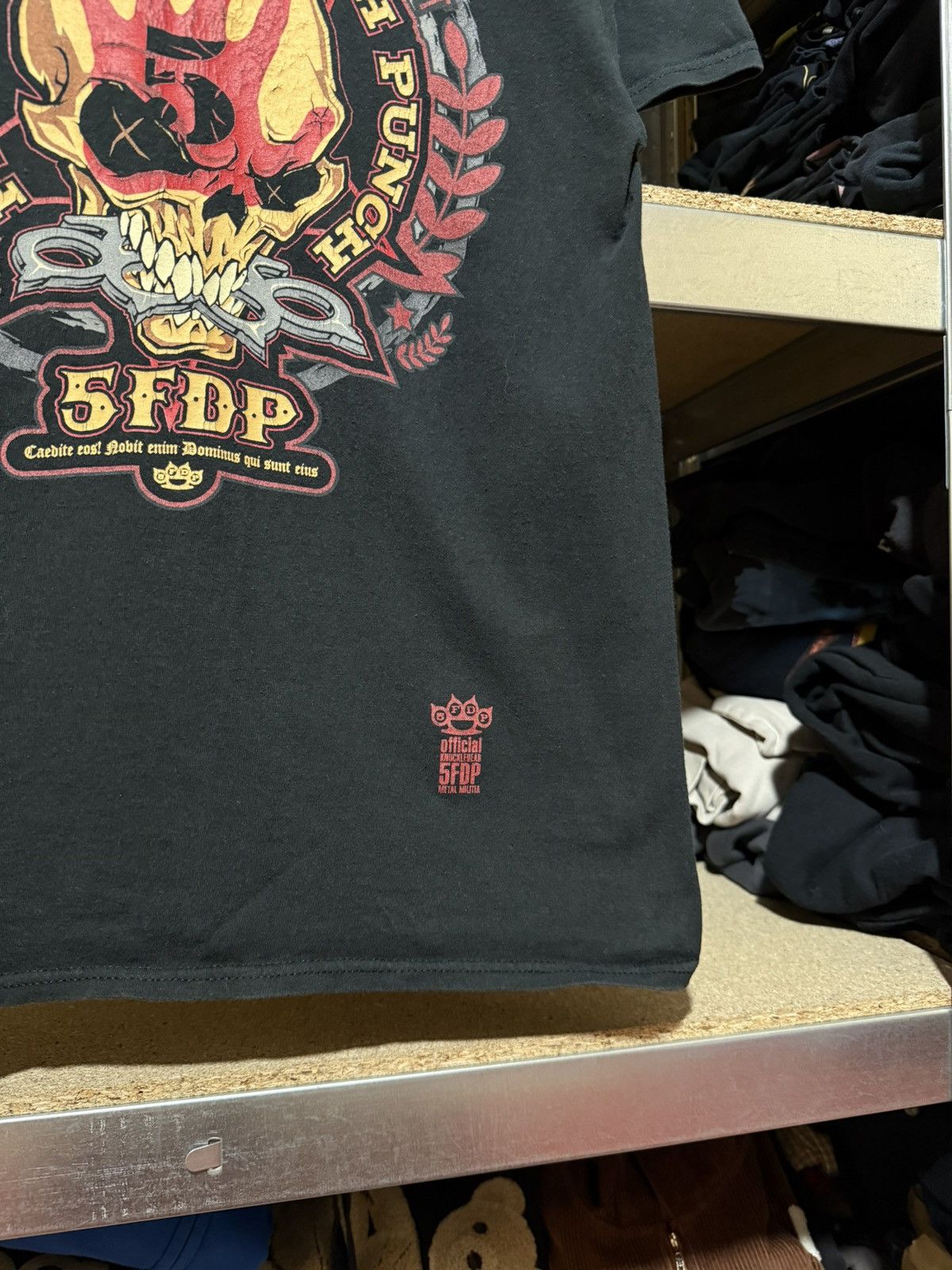 Band Tees × Vintage Vintage 2000s Five Finger Death Punch Rock Band T-Shirt Y2K Size US S / EU 44-46 / 1 - 5 Thumbnail