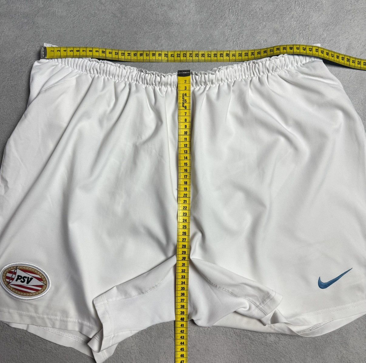 Nike PSV Eindhoven 2005 2007 Away Football Soccer Shorts Nike Size US 38 / EU 54 - 12 Thumbnail
