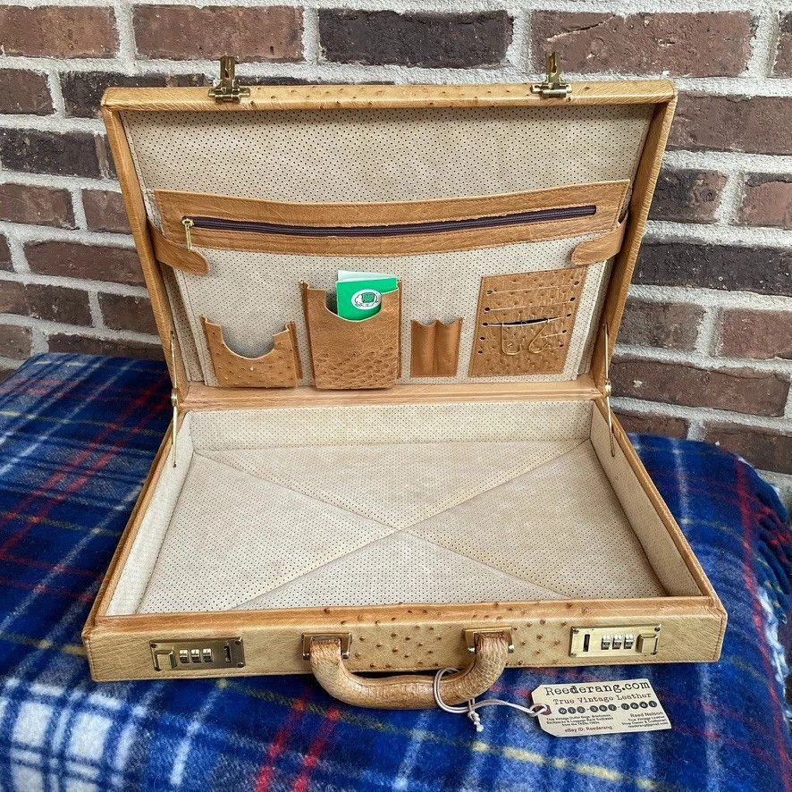 Other 1980s LUXURY OSTRICH SKIN HARDSIDE MACBOOK BRIEFCASE R$3248 Size ONE SIZE - 18 Thumbnail