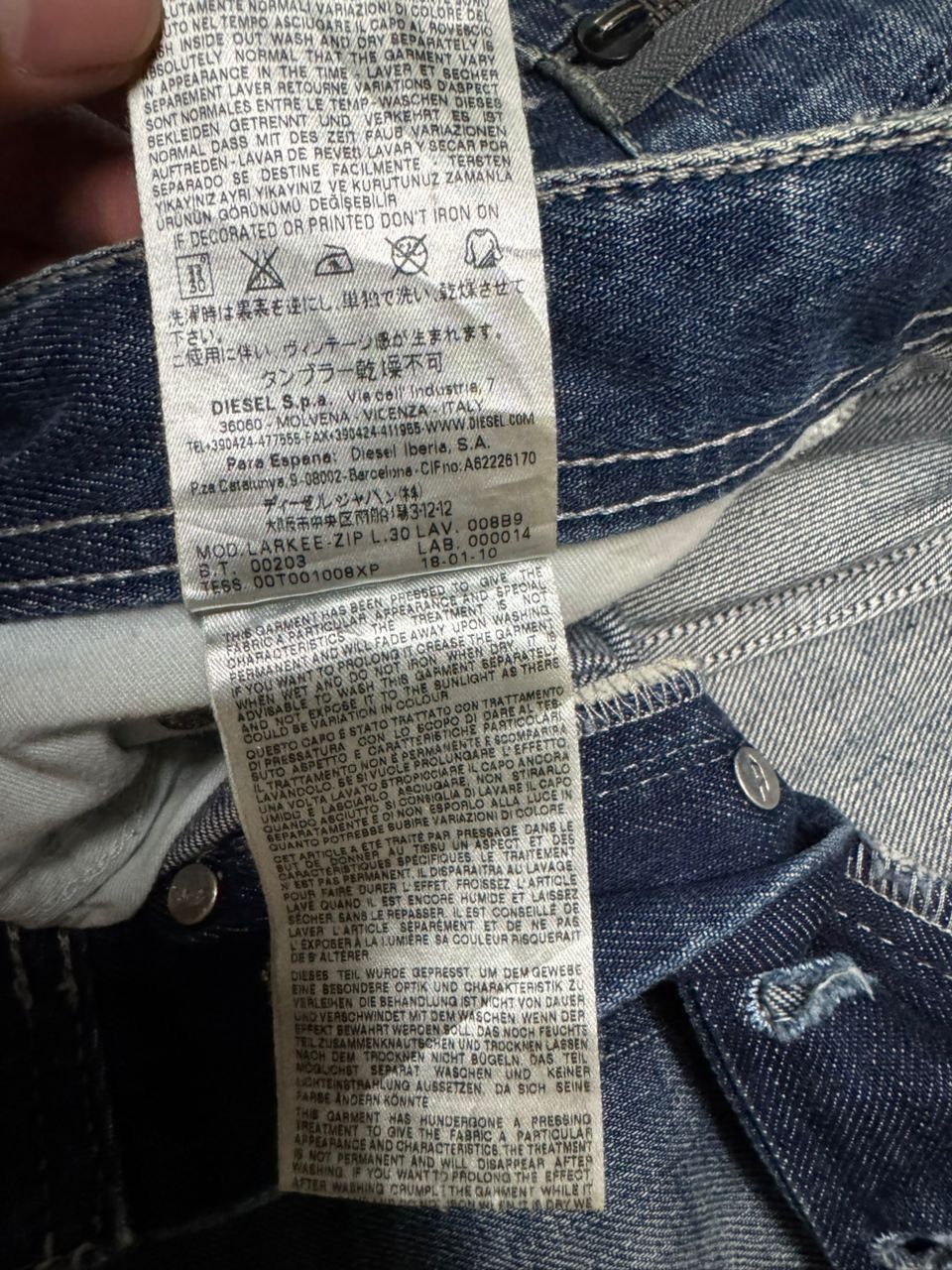 Diesel VINTAGE 00s DIESEL LARKEE-ZIP RUSTY MUD-PUNK DISTRESSING Size US 32 / EU 48 - 18 Thumbnail