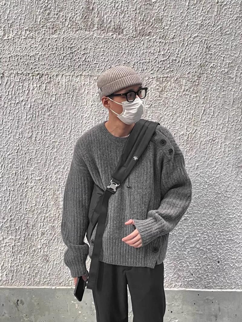 Japanese Brand Trendy Knitted Loose Round Neck Size US L / EU 52-54 / 3 - 2 Thumbnail